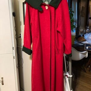 Schneiders of Saltzburg Town & Country Hooded Alpaca Coat. No Size. Red/Green.